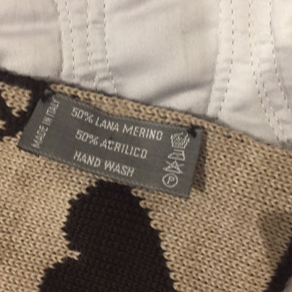 Moschino authentic scarf reversible - Picture 4 of 5